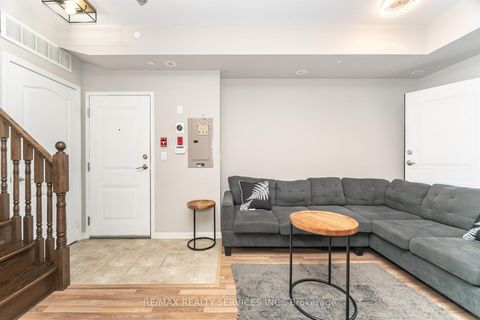 Photo 15 at 106 - 9589 Keele Street, Maple, Vaughan