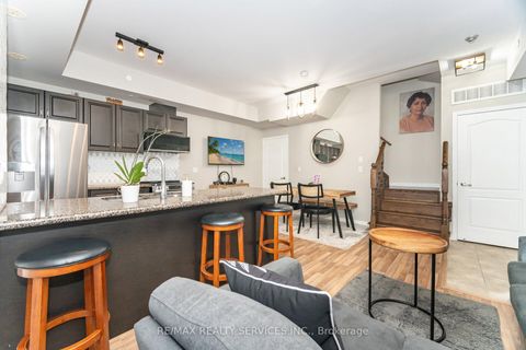 Photo 16 at 106 - 9589 Keele Street, Maple, Vaughan