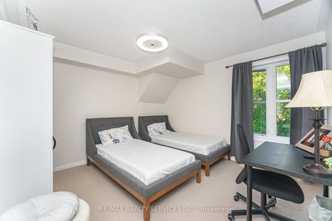 Photo 26 at 106 - 9589 Keele Street, Maple, Vaughan