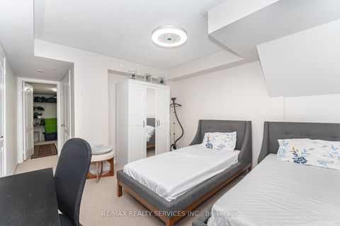 Photo 28 at 106 - 9589 Keele Street, Maple, Vaughan