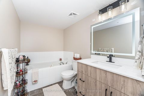 Photo 29 at 106 - 9589 Keele Street, Maple, Vaughan