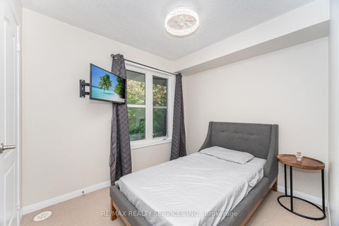 Photo 32 at 106 - 9589 Keele Street, Maple, Vaughan