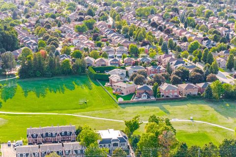 Photo 46 at 106 - 9589 Keele Street, Maple, Vaughan