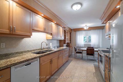 Photo 9 at 1012 Castlefield Avenue, Belgravia, Toronto