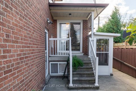 Photo 35 at 1012 Castlefield Avenue, Belgravia, Toronto