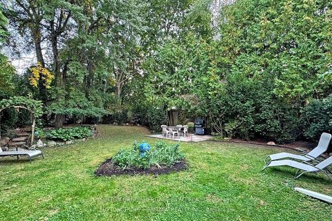 Photo 36 at 17 Brenham Crescent, Newtonbrook East, Toronto