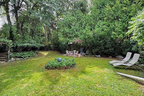 Photo 41 at 17 Brenham Crescent, Newtonbrook East, Toronto