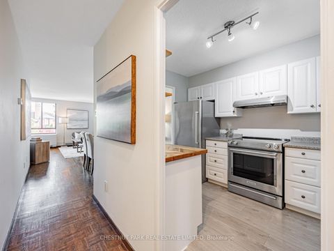 Photo 3 at 507 - 40 Sylvan Valleyway, Nortown, Toronto Photo 3 at 507 - 40 Sylvan Valleyway, Nortown, Toronto