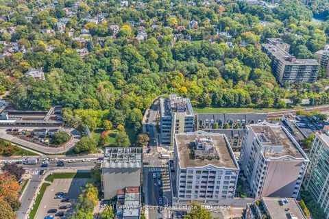 Photo 45 at 403 - 980 Yonge Street, Annex, Toronto