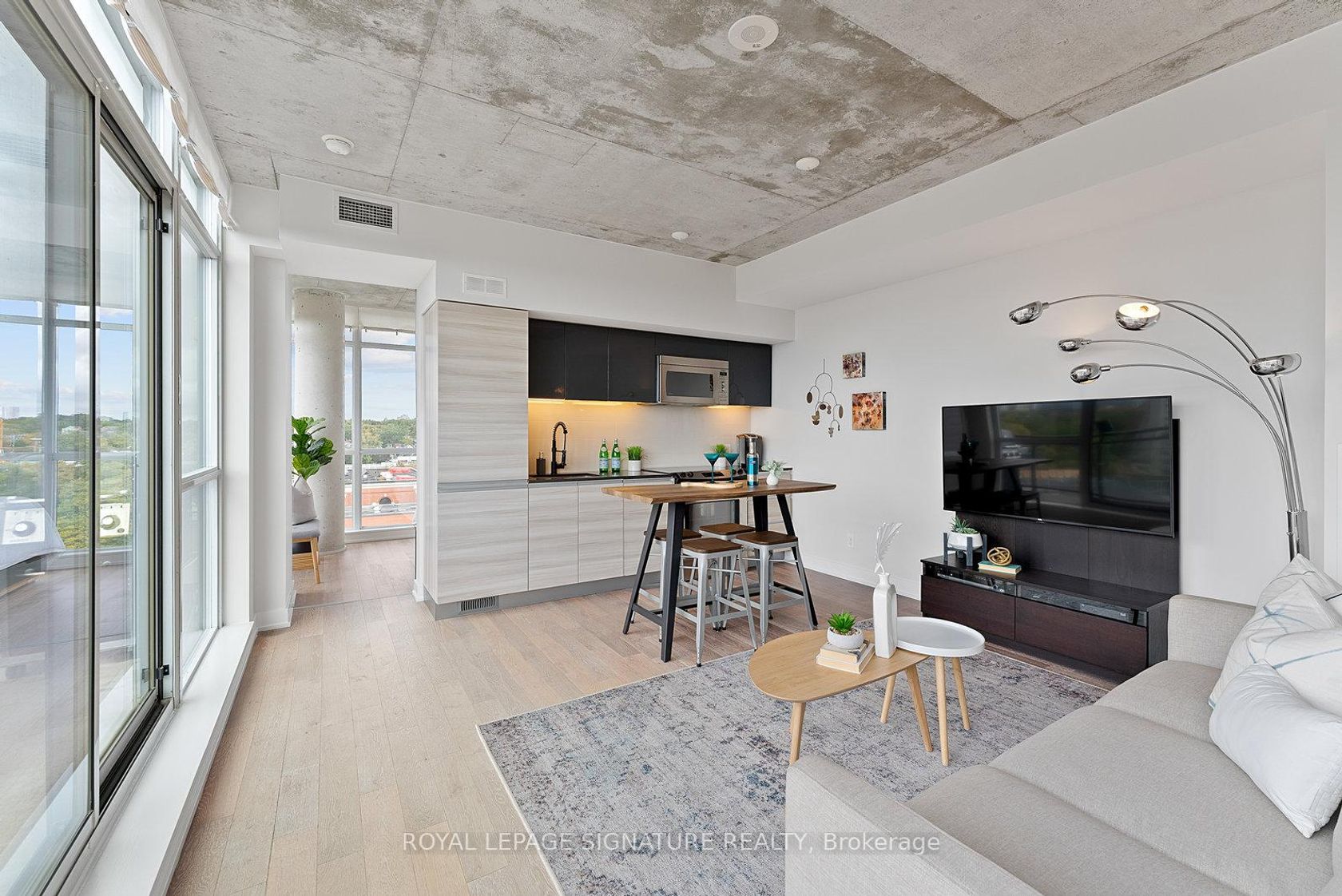 1021 - 1190 Dundas Street E, South Riverdale, Toronto 