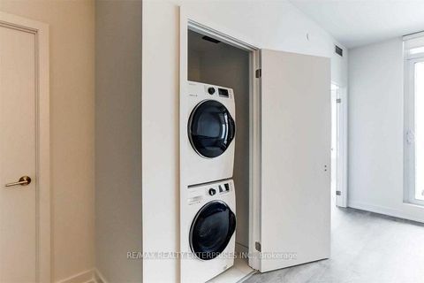 Photo 9 at 3607 - 1926 Lake Shore Boulevard W, Swansea, Toronto