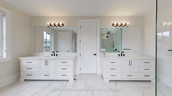 Photo 25 at 212 Southview Road, WO West, Oakville