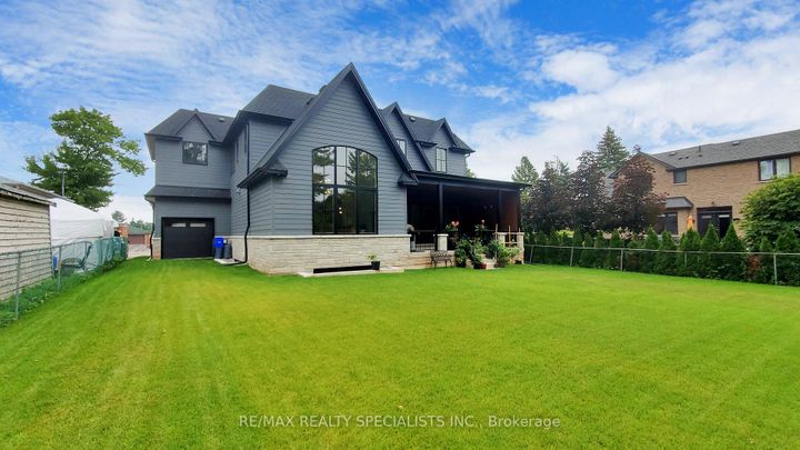 Photo 37 at 212 Southview Road, WO West, Oakville