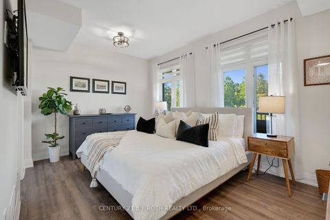 Photo 20 at 99 FRANKLIN Trail, Holly, Barrie