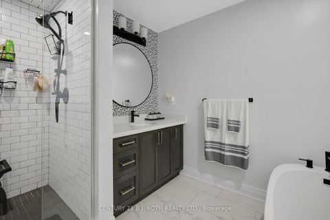 Photo 22 at 99 FRANKLIN Trail, Holly, Barrie