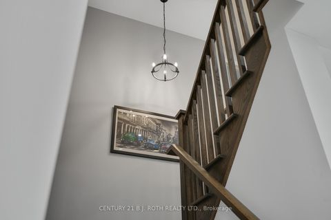 Photo 25 at 99 FRANKLIN Trail, Holly, Barrie