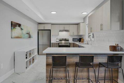 Photo 34 at 99 FRANKLIN Trail, Holly, Barrie