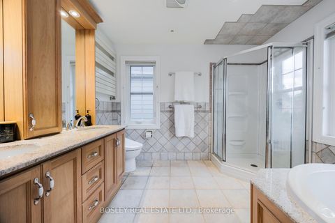 Photo 20 at 112 Brentcliffe Road, Leaside, Toronto