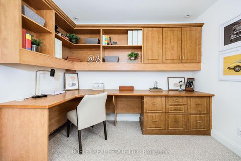 Photo 27 at 112 Brentcliffe Road, Leaside, Toronto
