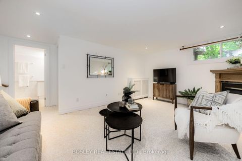 Photo 30 at 112 Brentcliffe Road, Leaside, Toronto