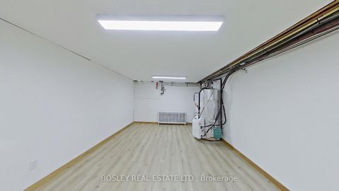 Photo 36 at 112 Brentcliffe Road, Leaside, Toronto
