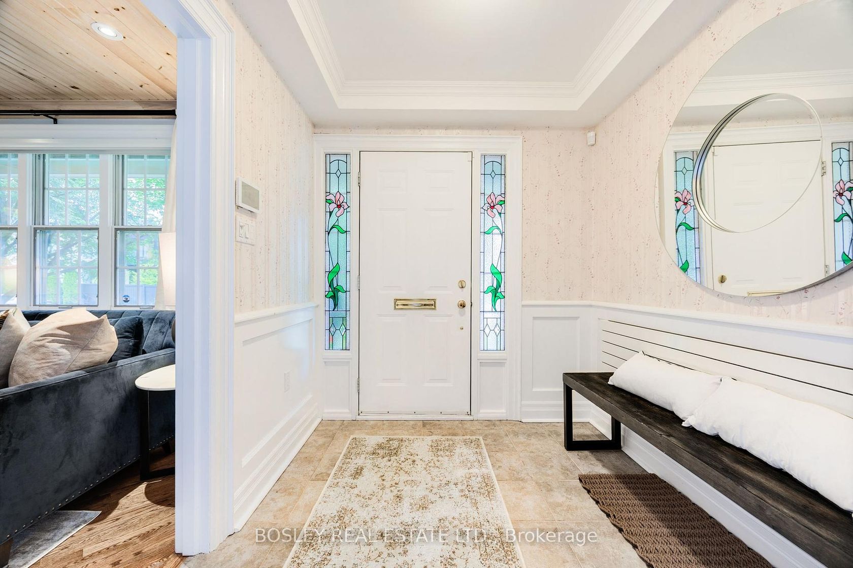 Photo 5 at 112 Brentcliffe Road, Leaside, Toronto Photo 5 at 112 Brentcliffe Road, Leaside, Toronto