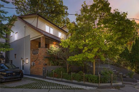 Photo 2 at 43 Mount Royal Avenue, Wychwood, Toronto