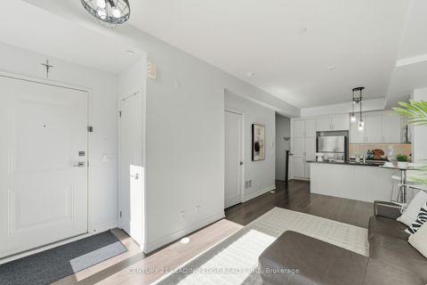 Photo 19 at 20 - 140 Long Branch Avenue, Long Branch, Toronto