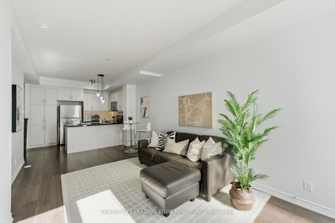 Photo 20 at 20 - 140 Long Branch Avenue, Long Branch, Toronto