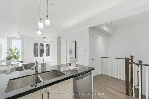 Photo 23 at 20 - 140 Long Branch Avenue, Long Branch, Toronto