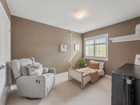 Photo 15 at 362 William Dunn Crescent, Summerhill Estates, Newmarket