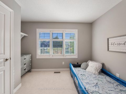 Photo 18 at 362 William Dunn Crescent, Summerhill Estates, Newmarket
