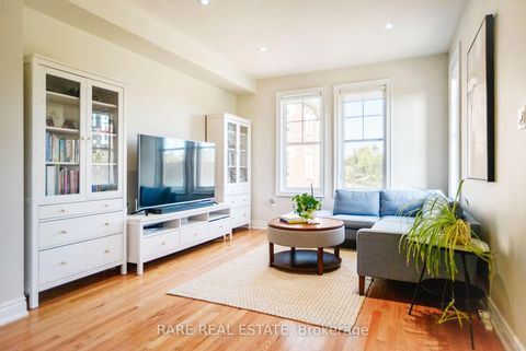 Photo 15 at 35 - 10 Porter Avenue W, West Woodbridge, Vaughan