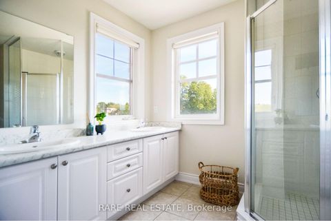 Photo 24 at 35 - 10 Porter Avenue W, West Woodbridge, Vaughan