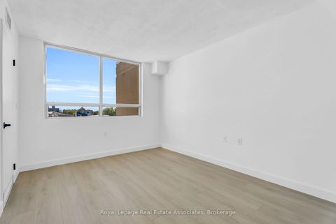 Photo 10 at 501 - 555 Wilson Heights Boulevard, Clanton Park, Toronto