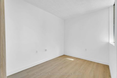 Photo 13 at 501 - 555 Wilson Heights Boulevard, Clanton Park, Toronto