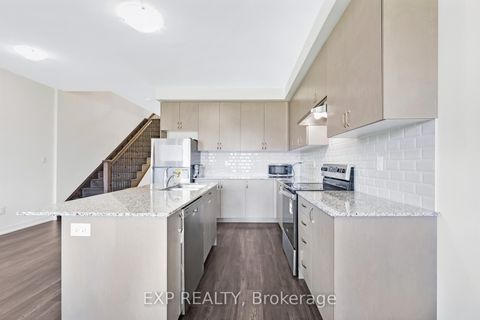 Photo 10 at 122 Turnberry Lane, Painswick South, Barrie