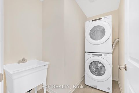 Photo 35 at 122 Turnberry Lane, Painswick South, Barrie