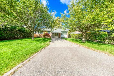 Photo 1 at 73 Berkinshaw Crescent, Don Mills, Toronto Photo 1 at 73 Berkinshaw Crescent, Don Mills, Toronto