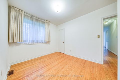 Photo 16 at 73 Berkinshaw Crescent, Don Mills, Toronto Photo 16 at 73 Berkinshaw Crescent, Don Mills, Toronto
