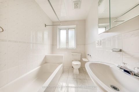 Photo 20 at 73 Berkinshaw Crescent, Don Mills, Toronto