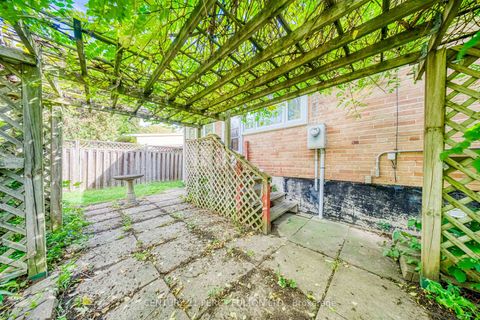Photo 28 at 73 Berkinshaw Crescent, Don Mills, Toronto Photo 28 at 73 Berkinshaw Crescent, Don Mills, Toronto