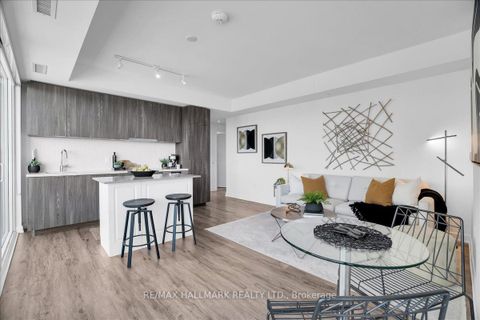 Photo 9 at 311 - 15 Queens Quay E, Waterfront Communities C8, Toronto