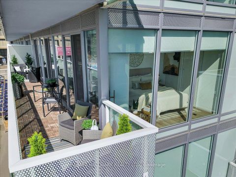 Photo 17 at 311 - 15 Queens Quay E, Waterfront Communities C8, Toronto