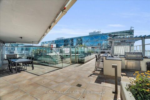 Photo 21 at 311 - 15 Queens Quay E, Waterfront Communities C8, Toronto