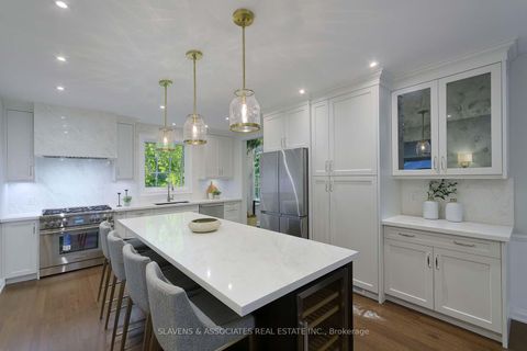 Photo 3 at 21 Wembley Road, Forest Hill North, Toronto Photo 3 at 21 Wembley Road, Forest Hill North, Toronto