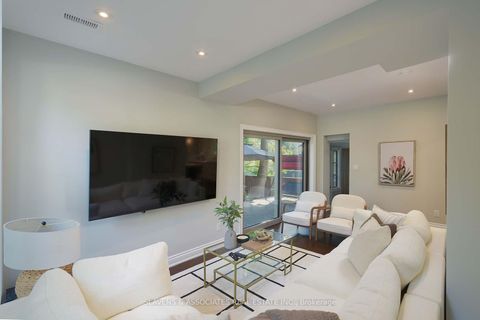 Photo 9 at 21 Wembley Road, Forest Hill North, Toronto Photo 9 at 21 Wembley Road, Forest Hill North, Toronto