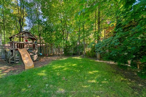 Photo 30 at 21 Wembley Road, Forest Hill North, Toronto