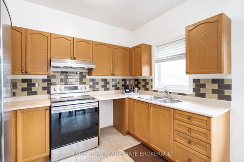 Photo 4 at 1244 Mary-Lou Street, Alcona, Innisfil