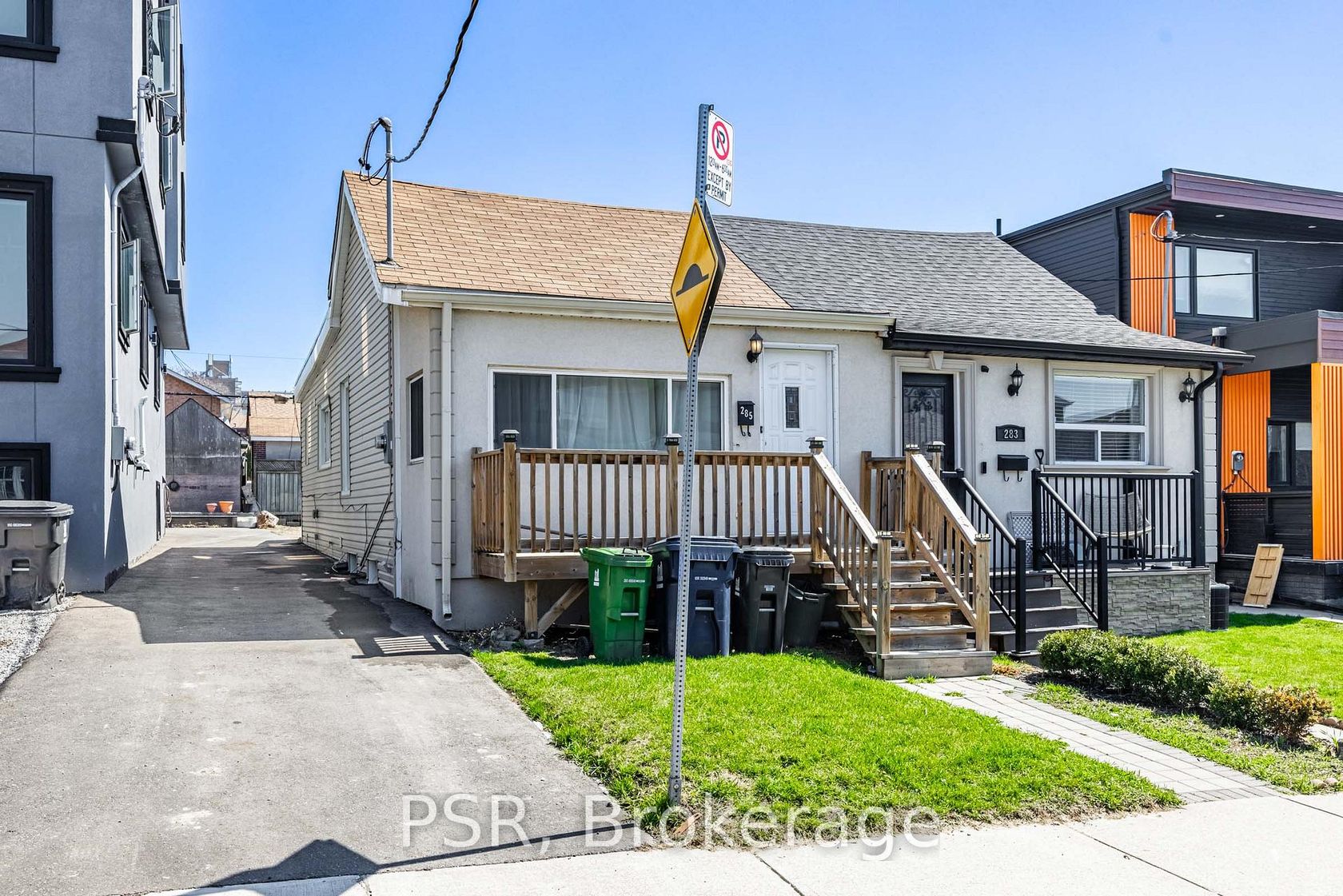 285 Robina Avenue, Oakwood Village, Toronto  by Loree Meneguzzi Real Estate 285 Robina Avenue, Oakwood Village, Toronto